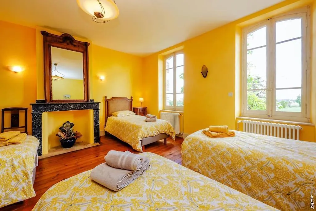 Holiday home Maison Les 3 Moineaux - Piscine Le Verdier  France