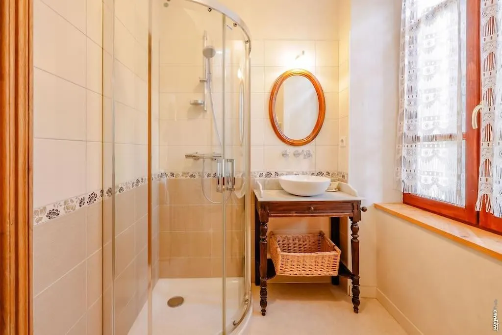 Holiday home Maison Les 3 Moineaux - Piscine Le Verdier
