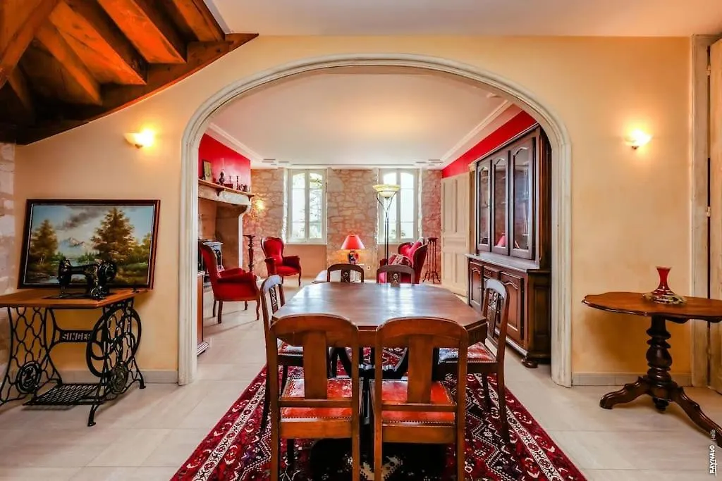 Holiday home Maison Les 3 Moineaux - Piscine Le Verdier  France